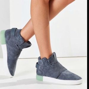 Adidas Tubular Invader Strap